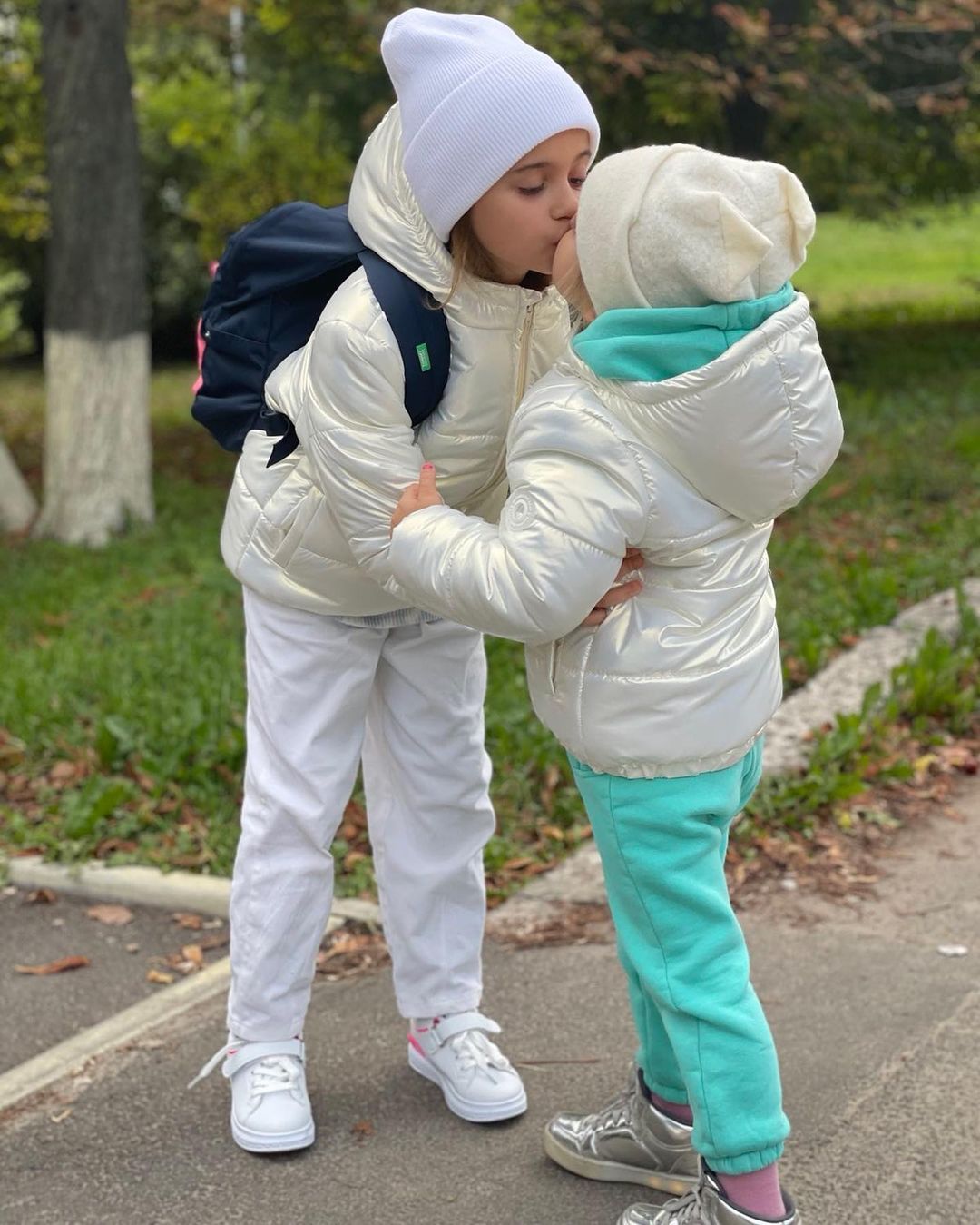 Сестринская сила: Лилия Ребрик очаровала сеть милыми фото дочурок